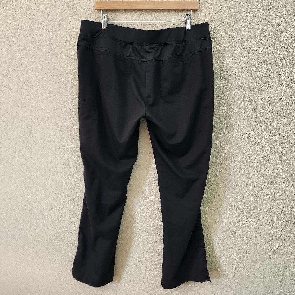 Grey's Anatomy Scrubs Bundle of 3 Black Tops And 3 Pants and 1 Jacket - Picture 15 of 16